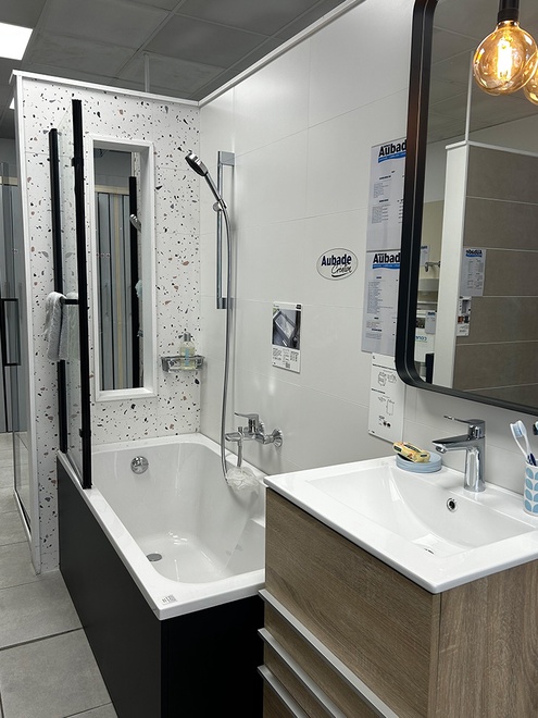 Magasin Comptoir des Fers à Ambérieu en Bugey (01) 22