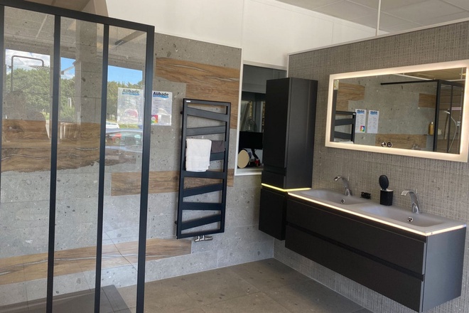 Magasin Comptoir des Fers à Ambérieu en Bugey (01) 8