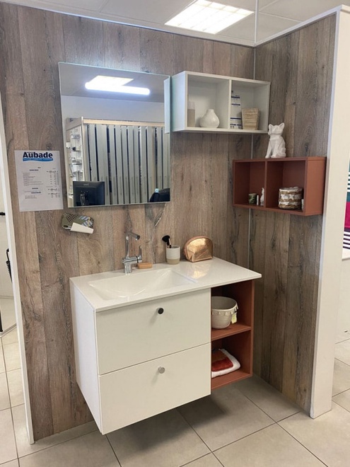 Magasin Comptoir des Fers à Ambérieu en Bugey (01) 2