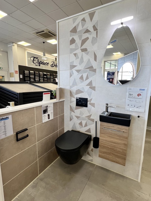 WC et lave-mains couleur noire