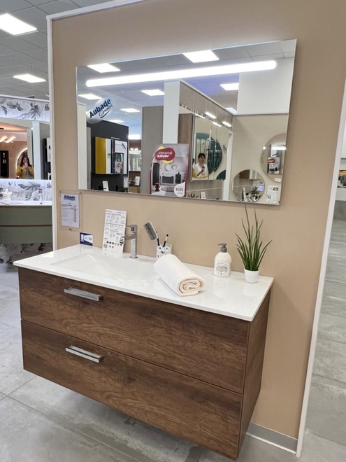 Meuble de salle de bains plan vasque à gauche