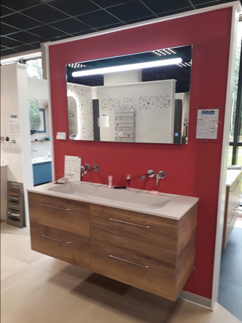 Meuble de salle de bain double vasques avec 4 tiroirs