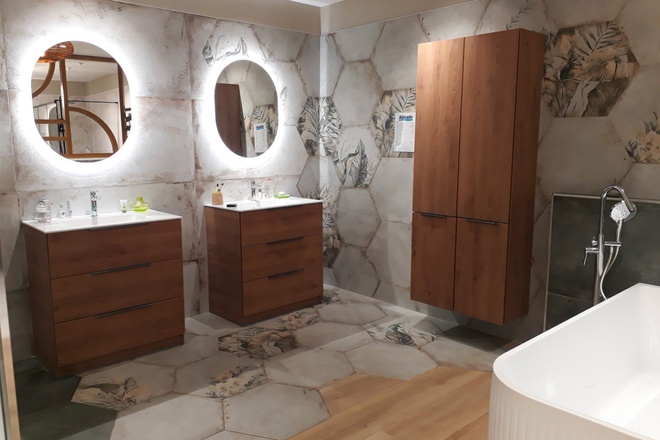 2 meubles  avec 3 tiroirs et une colonne de rangement