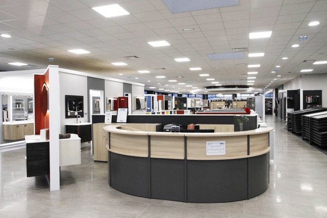 Magasin Comptoir des Fers Perrigny (39) 1