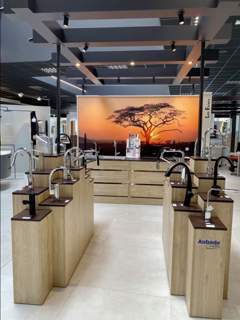 Magasin comptoir des fer Ville la grand