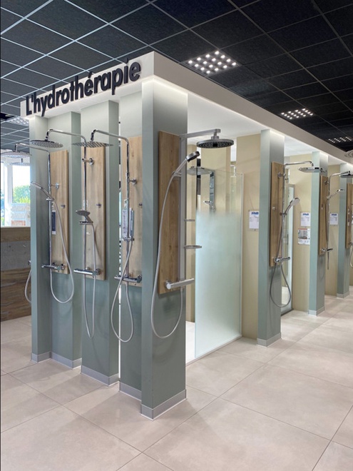 Magasin comptoir des fer Ville la grand