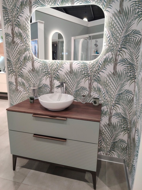 meubles forméa sur pieds vasque à poser et miroir