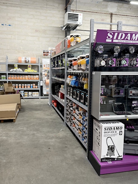 Magasin Mestre à Crolles (38)