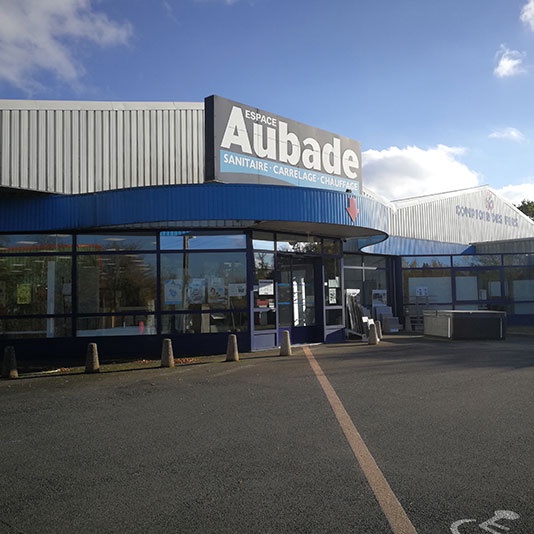 Magasin Comptoir des Fers Cosne-Cours-sur-Loire (58)