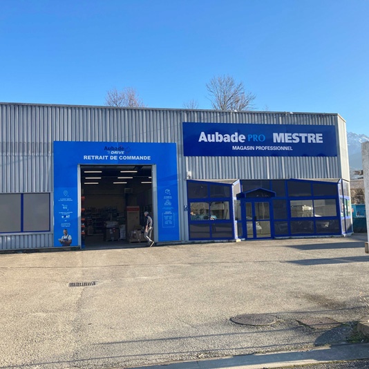 Magasin Mestre Crolles (38)